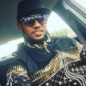 Meet your Posher, Derrick